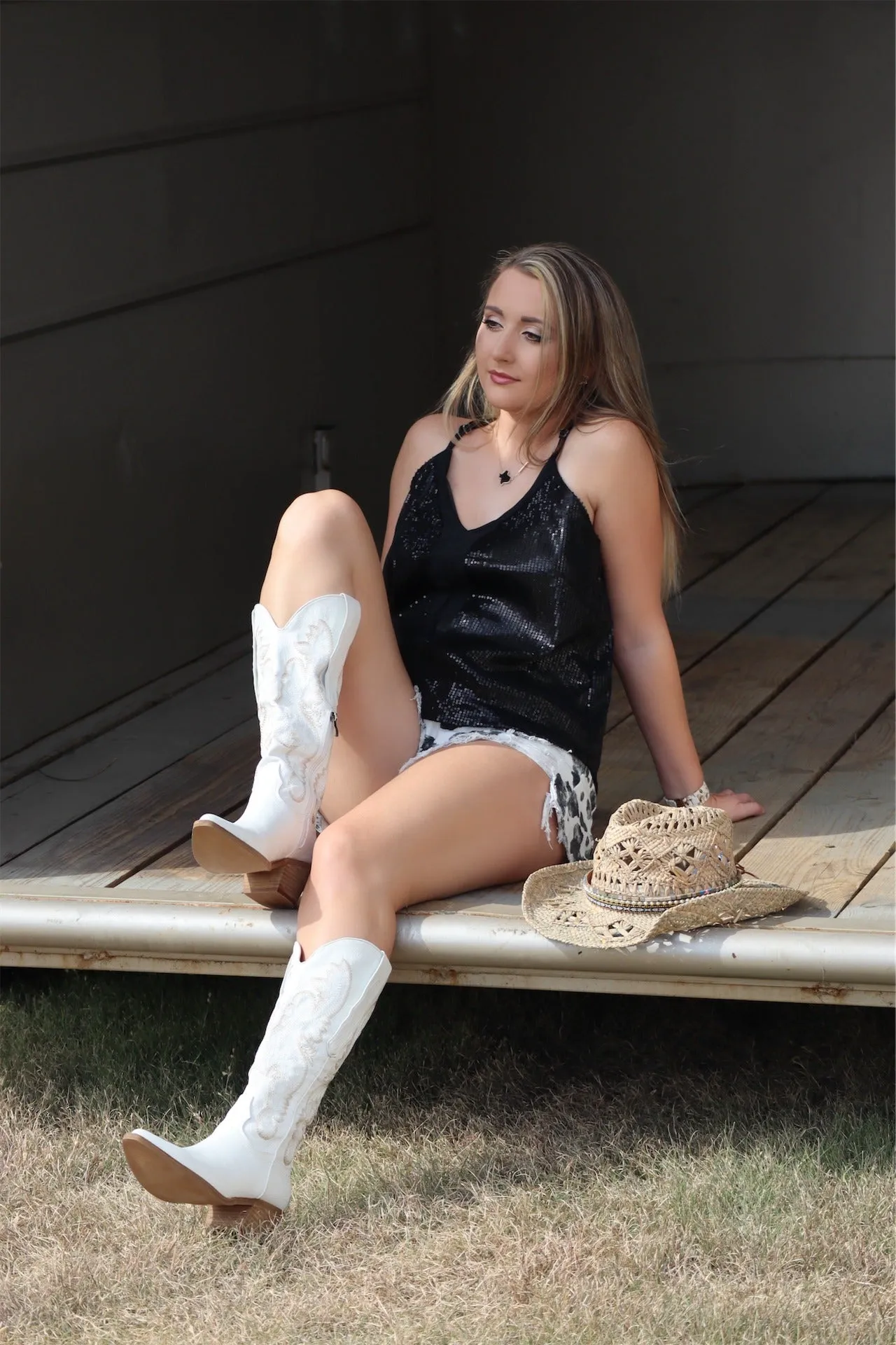 ANSLEY'S AMBITIOUS COWGIRL BOOTS - IVORY