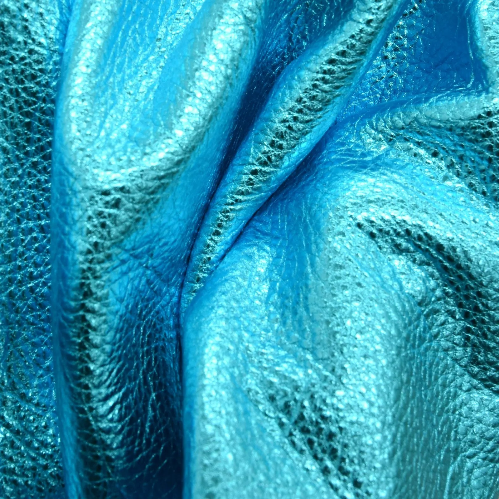 I Do Robin Egg Blue Metallic Vegas 2-3 oz Leather Cow Hides